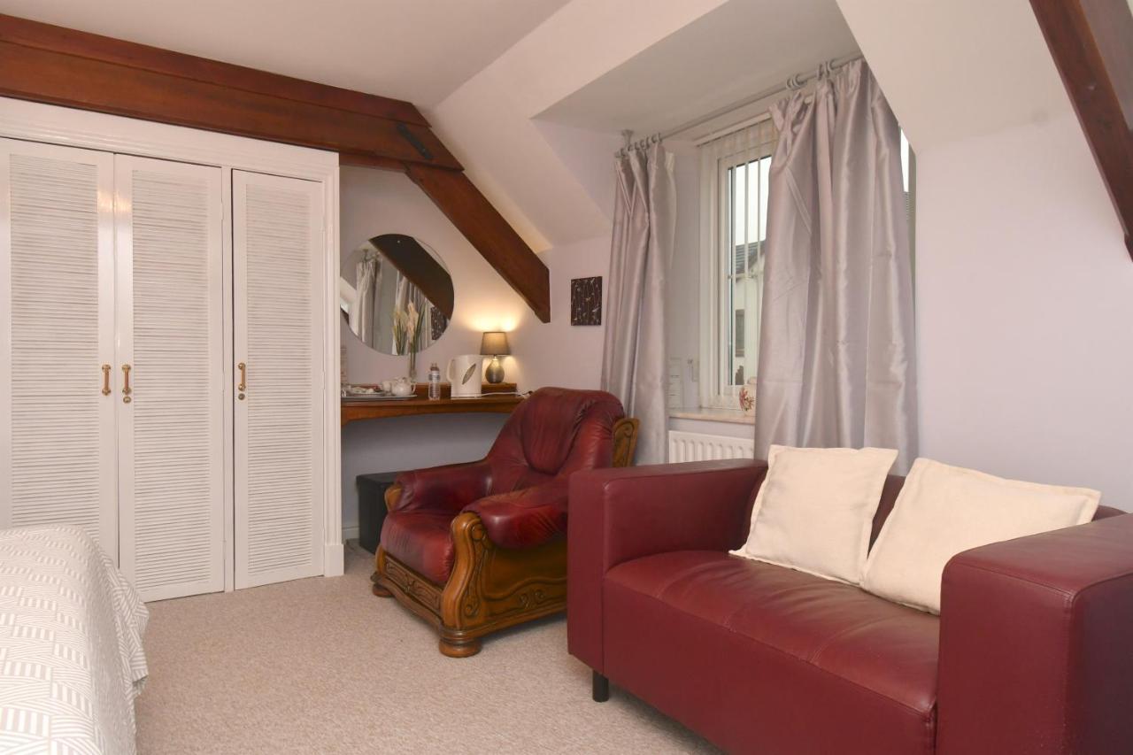 The Old Board School Guest House St Clears Bagian luar foto