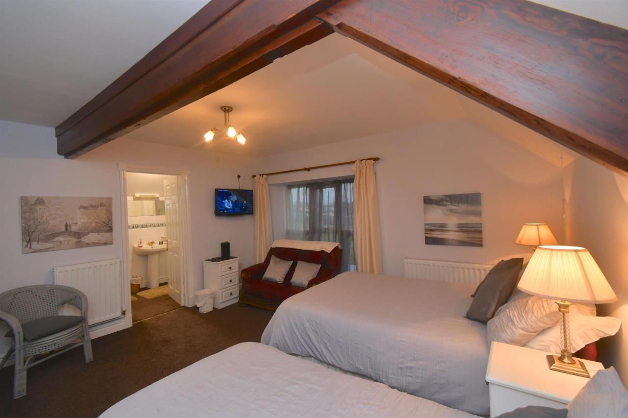 The Old Board School Guest House St Clears Bagian luar foto