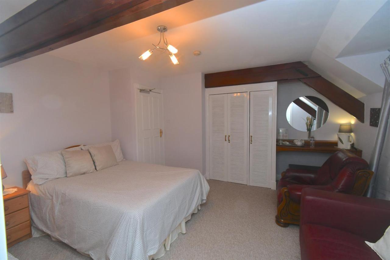 The Old Board School Guest House St Clears Bagian luar foto